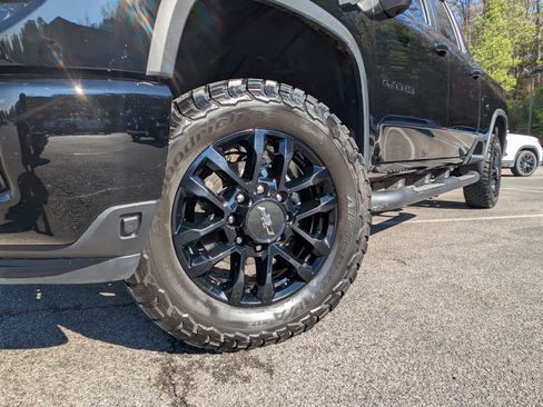 Used 2025 Chevrolet Silverado 2500 LT w/ Trail Boss Package image 35