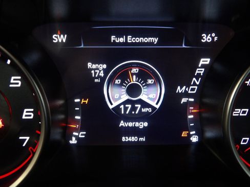 Used 2021 Dodge Charger SXT w/ Leather Interior Group image 31