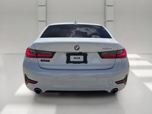 Used 2022 BMW 330i Sedan w/ Premium Package 2 RWD image 4