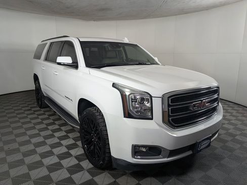 Used 2019 GMC Yukon XL SLT w/ Open Road Package image 5