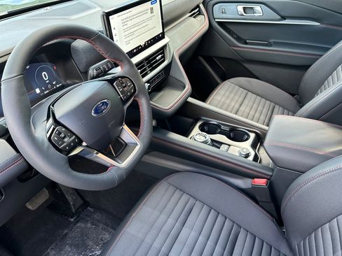 New 2026 Ford Explorer ST-Line image 9