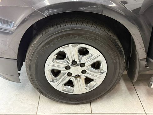 Used 2015 Chevrolet Traverse LS FWD image 40