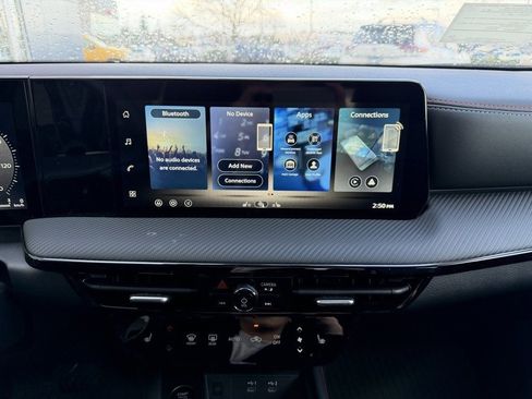 New 2026 Nissan Kicks SR w/ Cold Weather Package image 23