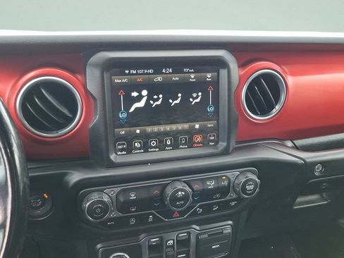Used 2020 Jeep Wrangler Unlimited Rubicon AWD/4WD image 14