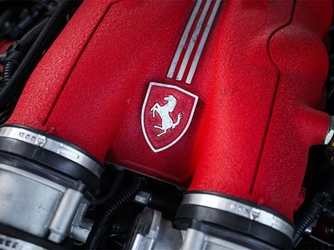 Certified 2014 Ferrari California image 22