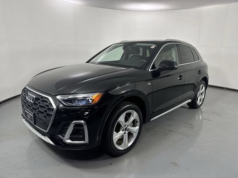 Used 2023 Audi Q5 2.0T Premium Plus w/ Premium Plus Package AWD/4WD image 31