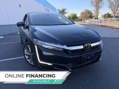Used 2019 Honda Clarity Plug-In Hybrid image 2