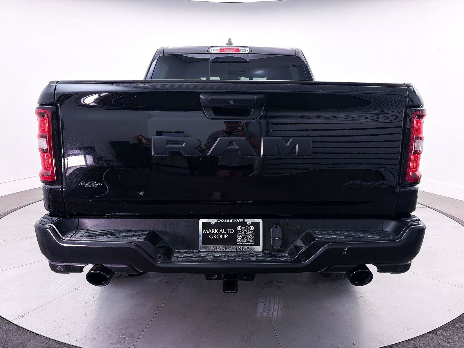 Used 2025 RAM 1500 Warlock AWD/4WD image 16