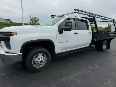 Used 2021 Chevrolet Silverado 3500 W/T w/ WT Convenience Package image 4