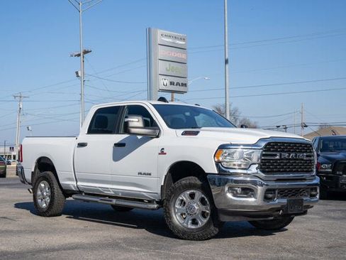 Used 2024 RAM 2500 Big Horn w/ Off Road Package image 7
