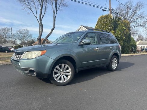Used 2011 Subaru Forester 2.5X Premium image 4