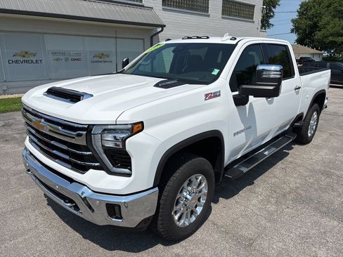 New 2025 Chevrolet Silverado 2500 LTZ w/ LTZ Convenience Package image 1