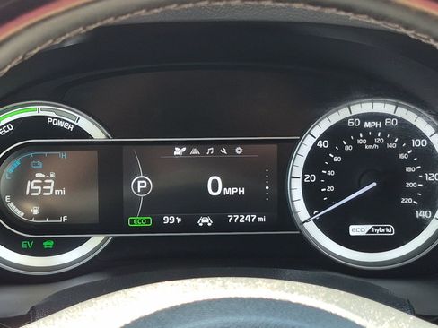Used 2019 Kia Niro EX FWD image 18