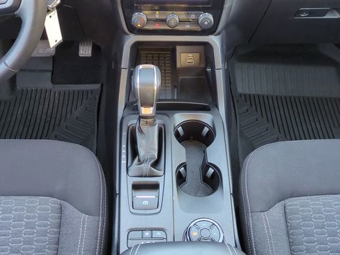 Used 2024 Ford Ranger XLT w/ FX4 Off-Road Package image 19