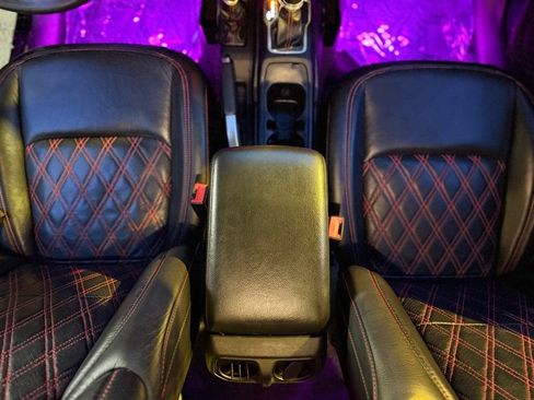 Used 2018 Jeep Wrangler Unlimited Rubicon image 47