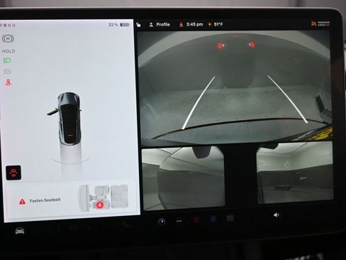 Used 2022 Tesla Model Y Performance image 12