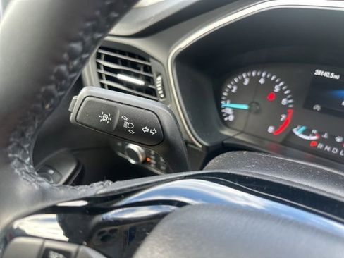 Used 2022 Ford Escape SE w/ Convenience Package image 39