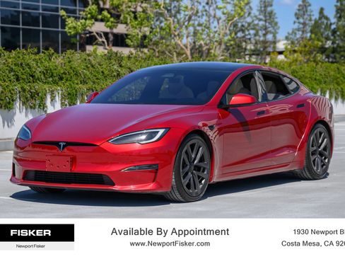 Used 2023 Tesla Model S Standard Range image 5