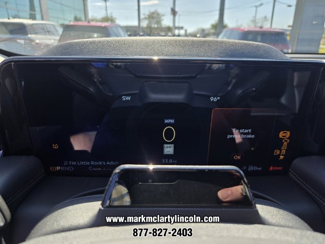 New 2026 Lincoln Aviator AWD image 21