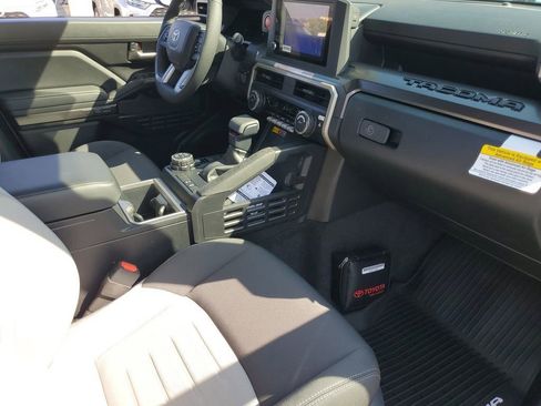 New 2025 Toyota Tacoma TRD Off-Road image 33