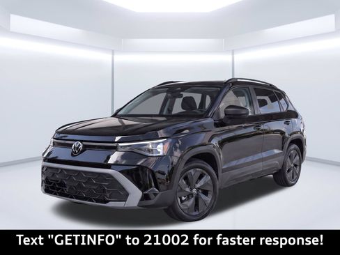 Used 2025 Volkswagen Taos S FWD image 1
