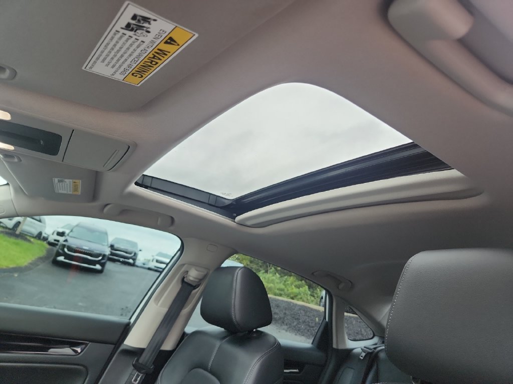 Used 2024 Honda Civic Touring image 24