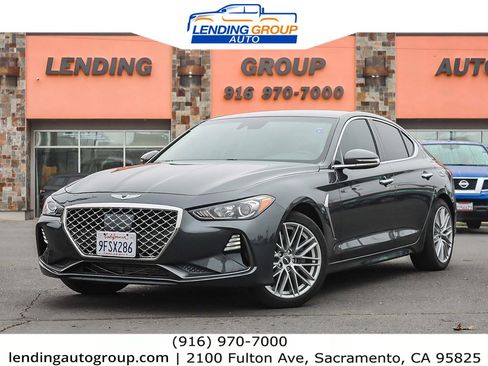 Used 2020 Genesis G70 2.0T image 1