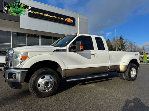 Used 2011 Ford F350 Lariat w/ Lariat Interior Pkg image 1