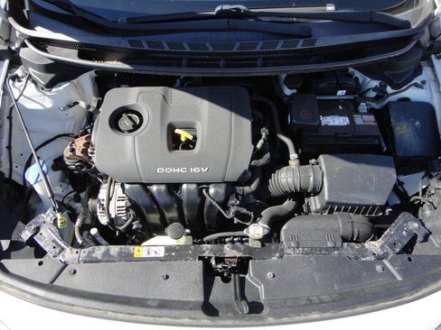 Used 2017 Kia Forte LX w/ LX Popular Package image 14