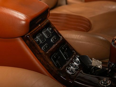 Used 2001 Bentley Arnage Red Label image 22