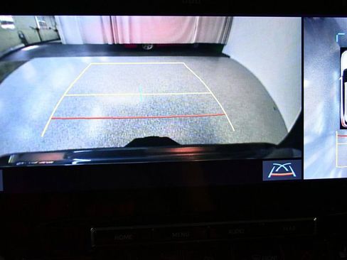 Used 2022 Toyota Highlander Limited image 63