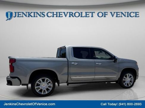 New 2026 Chevrolet Silverado 1500 High Country AWD/4WD image 4