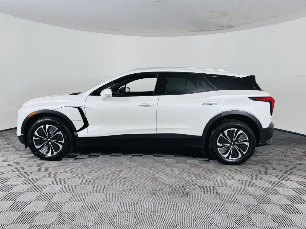 Used 2024 Chevrolet Blazer EV LT AWD/4WD image 5