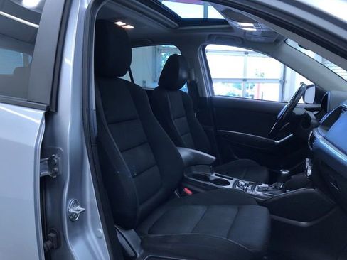Used 2016 MAZDA CX-5 Touring w/ Bose/Moonroof Package FWD image 23