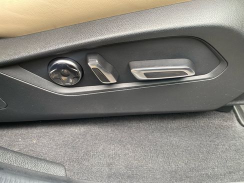 Used 2024 Acura MDX SH-AWD w/ Technology Package image 30