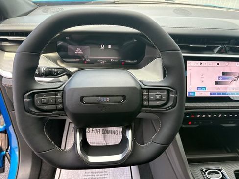 New 2026 Jeep Cherokee Limited AWD/4WD image 23