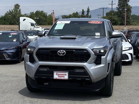Certified 2024 Toyota Tacoma TRD Sport RWD image 45
