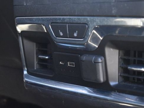 Certified 2020 Chevrolet Silverado 1500 High Country w/ Technology Package AWD/4WD image 20