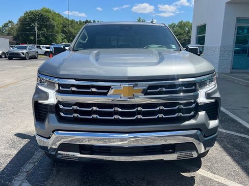New 2026 Chevrolet Silverado 1500 LTZ w/ LTZ Premium Package AWD/4WD image 5