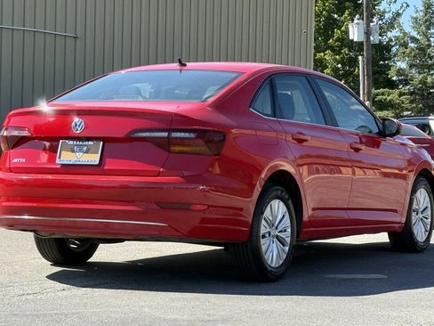 Used 2019 Volkswagen Jetta S w/ Driver Assistance Package image 6