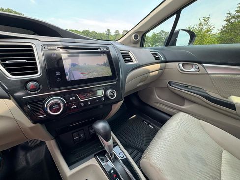 Used 2015 Honda Civic EX image 21