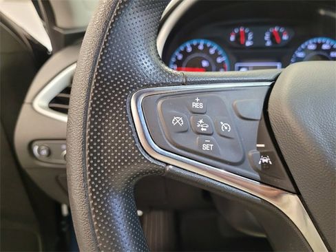 Used 2024 Chevrolet Malibu LT image 23