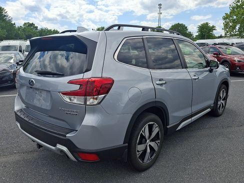 Used 2019 Subaru Forester Touring w/ Popular Package #3 AWD/4WD image 4