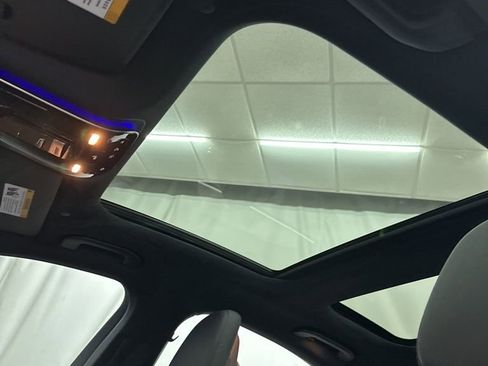 Used 2025 Mercedes-Benz C 300 Sedan image 20