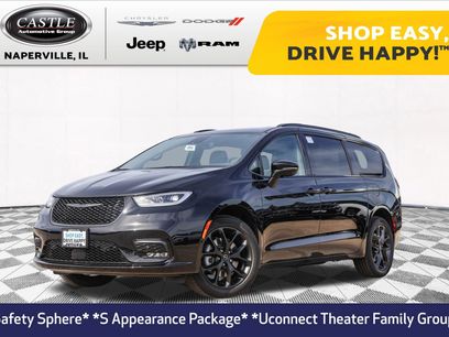New 2026 Chrysler Pacifica Limited