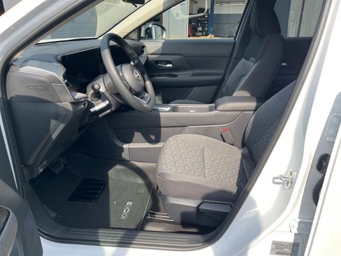 New 2026 Nissan Kicks SV AWD/4WD image 22