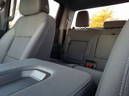 Certified 2024 GMC Sierra 1500 Elevation image 18