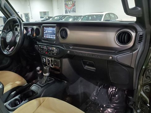 Used 2021 Jeep Wrangler Unlimited Sport AWD/4WD image 13