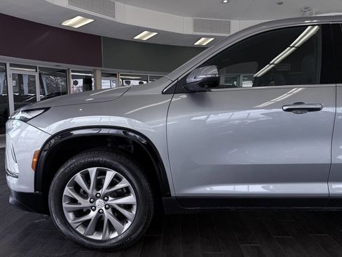 Used 2026 Buick Enclave Preferred FWD image 18