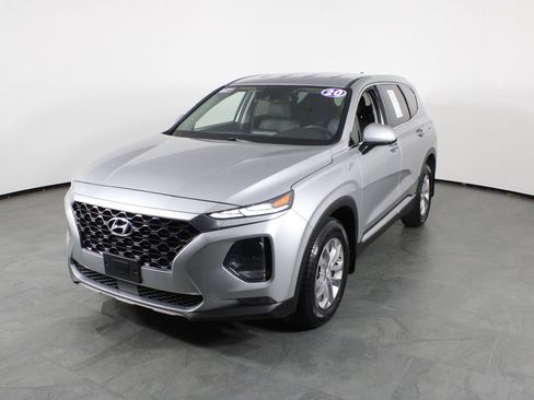 Used 2020 Hyundai Santa Fe SEL FWD image 2